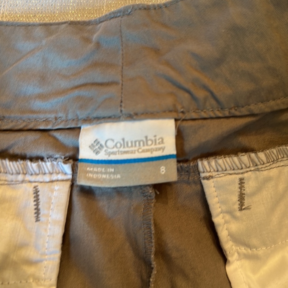 Columbia Cotton Khaki Shorts Size 8 - Picture 8 of 10